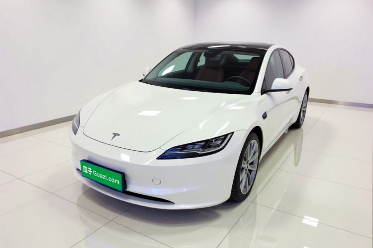 Tesla Model 3 2023 Long-Range All-Wheel-Drive Version