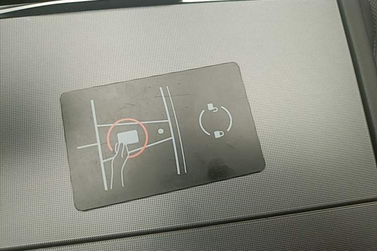 Used Tesla Model 3 2023 Long-Range All-Wheel-Drive Version Vehicle Key