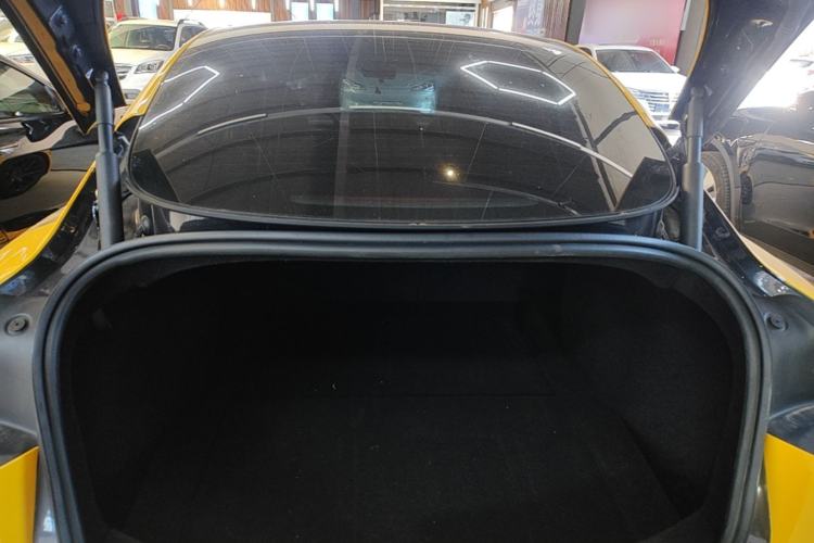 Used Tesla Model 3 2023 Rear-Wheel-Drive Version Trunk
