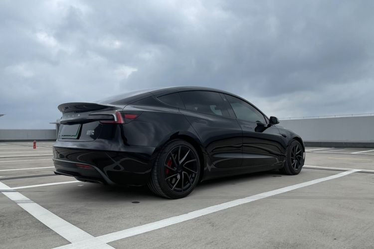 Used Tesla Model 3 2024 High-Performance All-Wheel-Drive Version Exterior 10