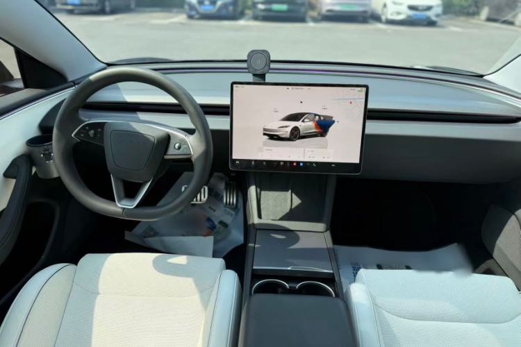 Used Tesla Model 3 2024 High-Performance All-Wheel-Drive Version Exterior 5