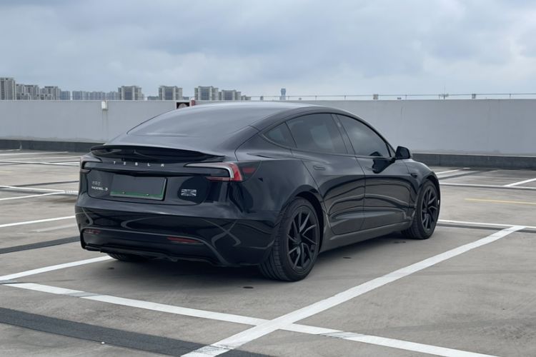 Used Tesla Model 3 2024 High-Performance All-Wheel-Drive Version Exterior 9