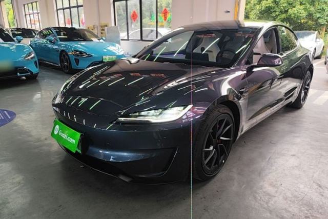 Used Tesla Model 3 2024 High-Performance All-Wheel-Drive Version