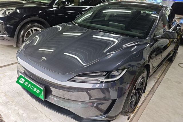 Used Tesla Model 3 2024 High-Performance All-Wheel-Drive Version