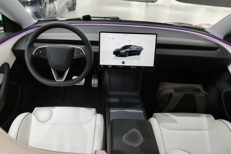 Used Tesla Model 3 2024 High-Performance All-Wheel-Drive Version Center Console