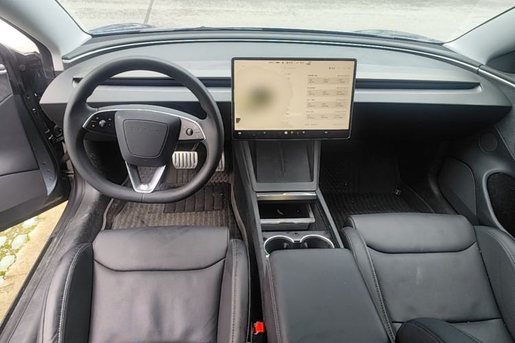 Used Tesla Model 3 2024 High-Performance All-Wheel-Drive Version Center Console