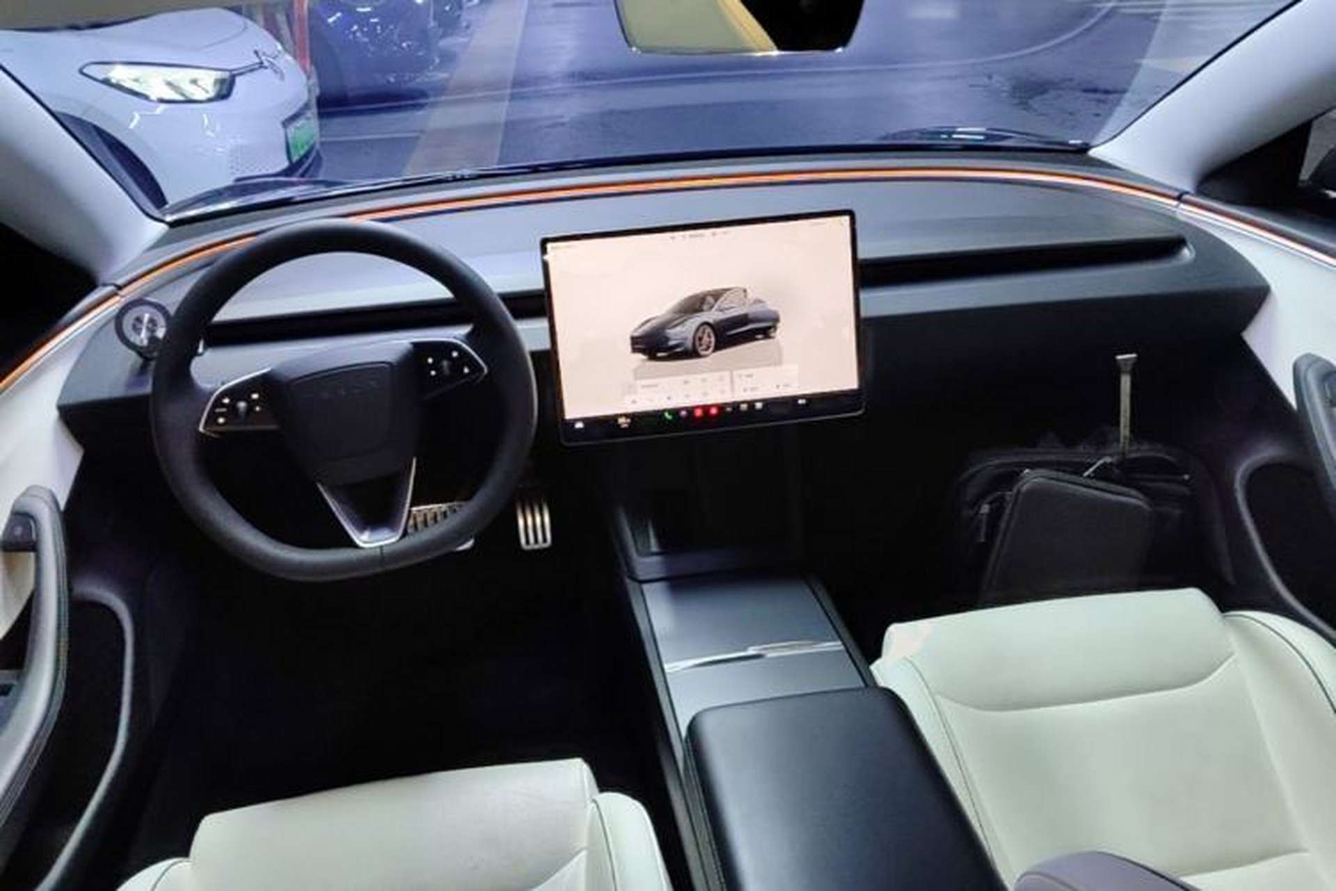Used Tesla Model 3 2024 High-Performance All-Wheel-Drive Version Center Console