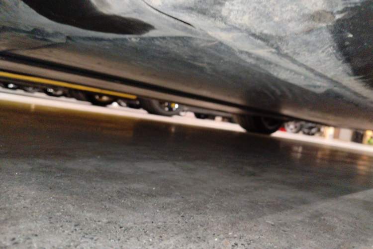 Used Tesla Model 3 2024 High-Performance All-Wheel-Drive Version Chassis Front Left