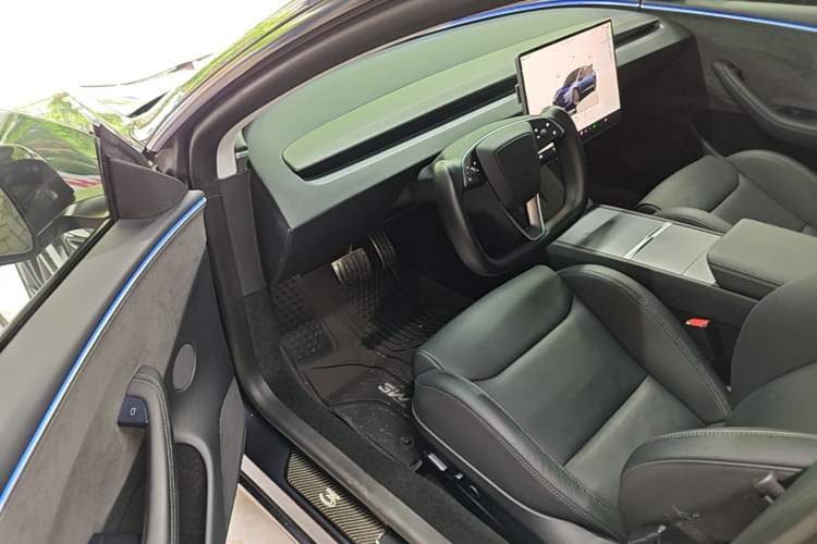 Used Tesla Model 3 2024 High-Performance All-Wheel-Drive Version Driver Seat