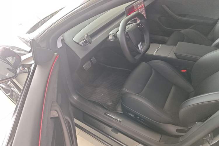 Used Tesla Model 3 2024 High-Performance All-Wheel-Drive Version Driver Seat