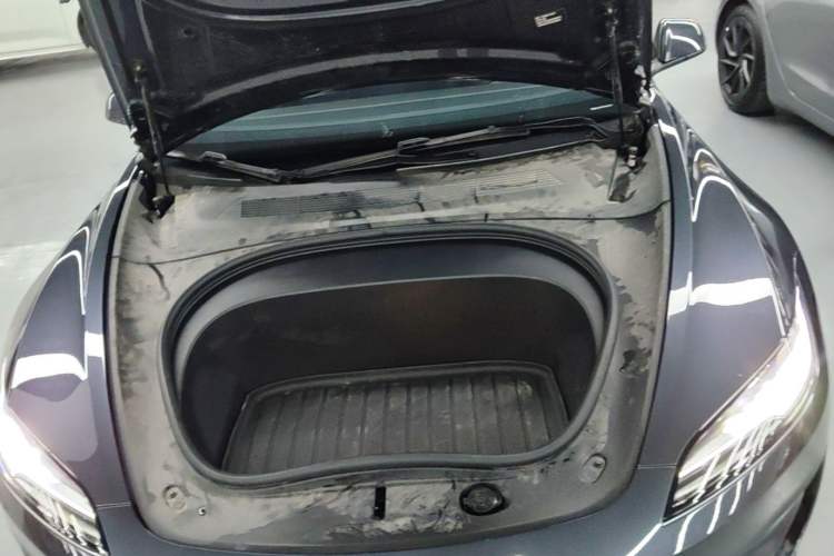 Used Tesla Model 3 2024 High-Performance All-Wheel-Drive Version Engine Bay