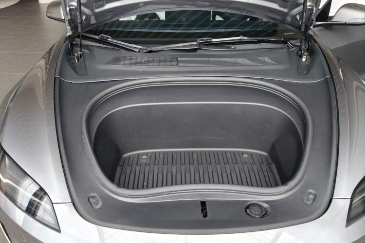 Used Tesla Model 3 2024 High-Performance All-Wheel-Drive Version Engine Bay