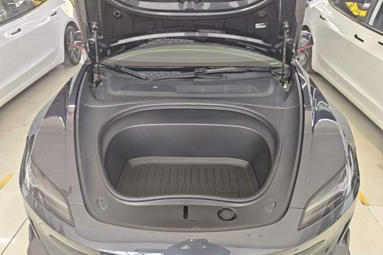 Used Tesla Model 3 2024 High-Performance All-Wheel-Drive Version Engine Bay