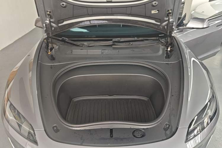 Used Tesla Model 3 2024 High-Performance All-Wheel-Drive Version Engine Bay