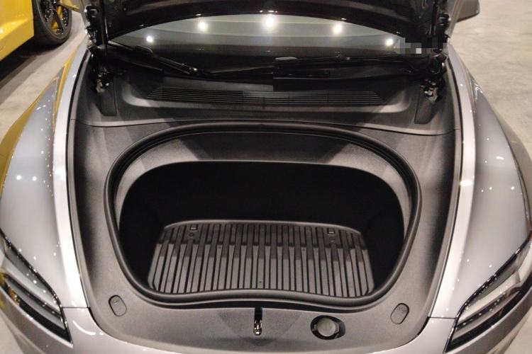 Used Tesla Model 3 2024 High-Performance All-Wheel-Drive Version Engine Bay