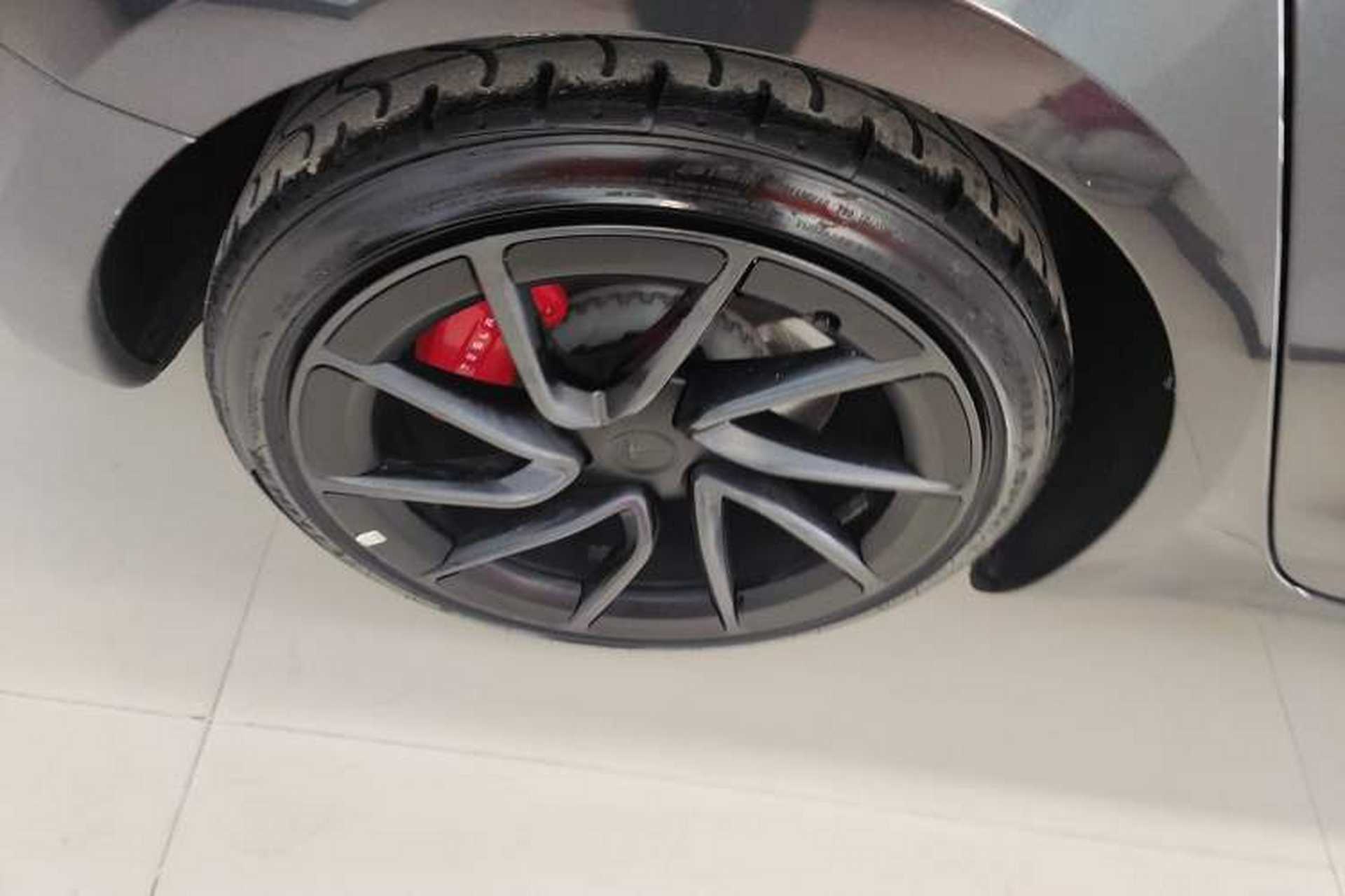 Used Tesla Model 3 2024 High-Performance All-Wheel-Drive Version Exterior 5