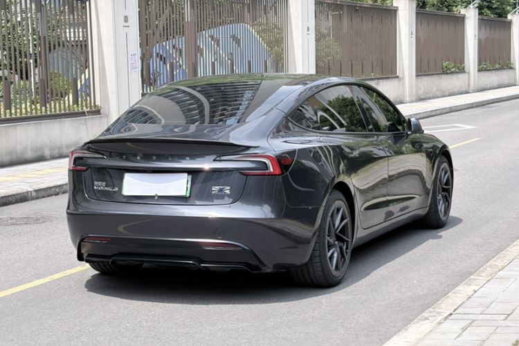 Used Tesla Model 3 2024 High-Performance All-Wheel-Drive Version Exterior 6