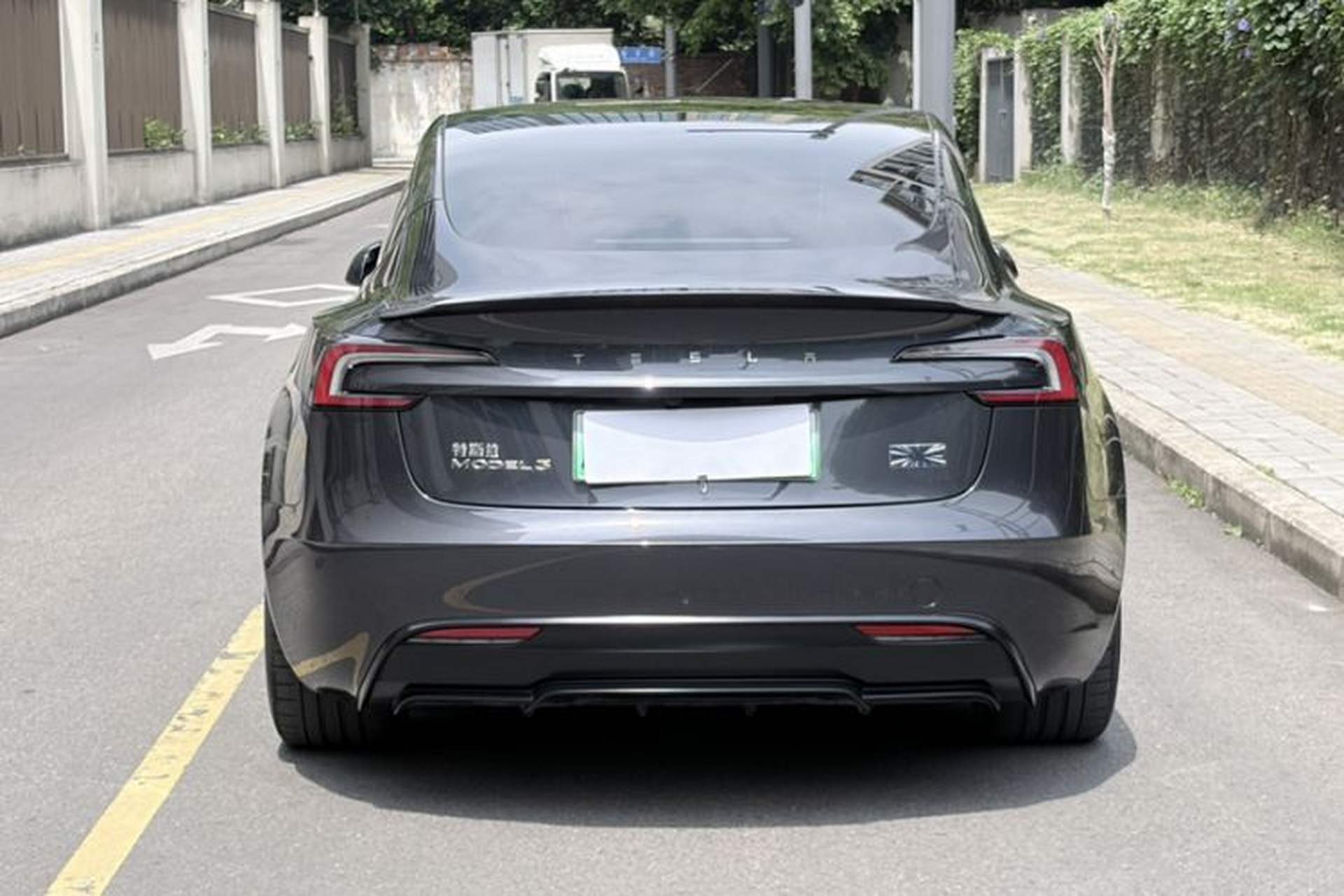 Used Tesla Model 3 2024 High-Performance All-Wheel-Drive Version Exterior 7
