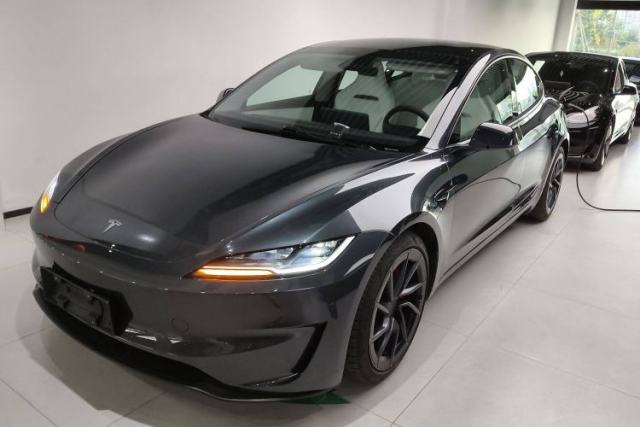 Used Tesla Model 3 2024 High-Performance All-Wheel-Drive Version