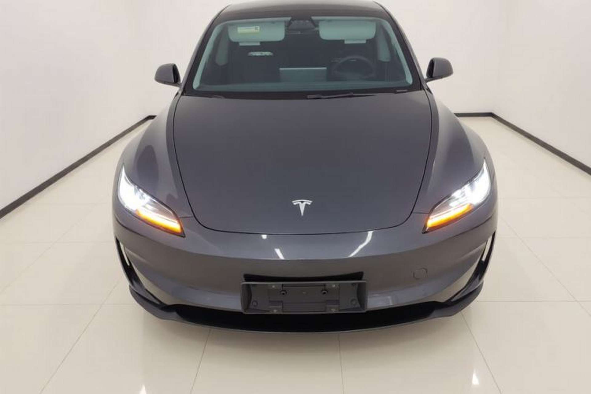 Used Tesla Model 3 2024 High-Performance All-Wheel-Drive Version Front