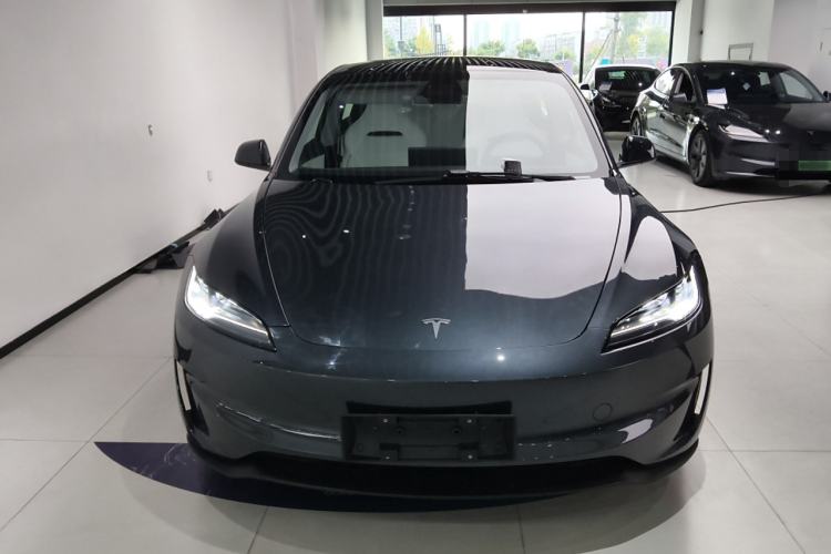 Used Tesla Model 3 2024 High-Performance All-Wheel-Drive Version Front
