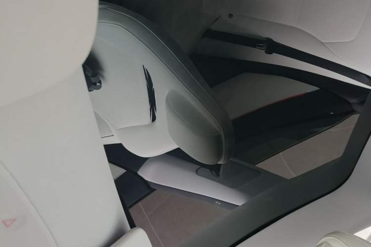 Used Tesla Model 3 2024 High-Performance All-Wheel-Drive Version Headliner