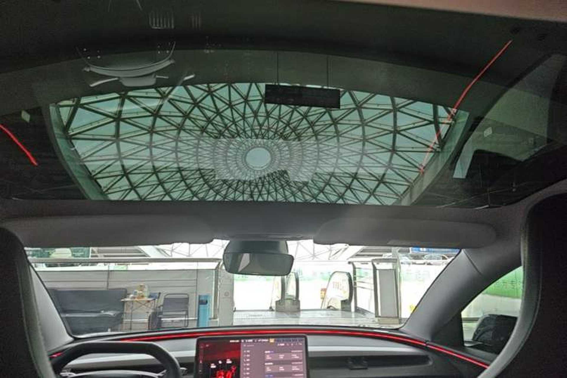 Used Tesla Model 3 2024 High-Performance All-Wheel-Drive Version Headliner