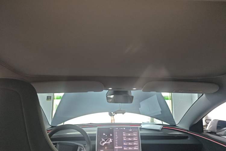 Used Tesla Model 3 2024 High-Performance All-Wheel-Drive Version Headliner