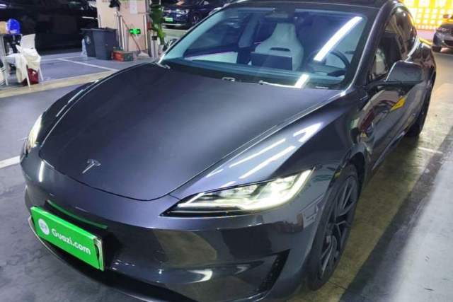 Used Tesla Model 3 2024 High-Performance All-Wheel-Drive Version