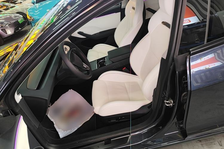 Used Tesla Model 3 2024 High-Performance All-Wheel-Drive Version Left Front Seat