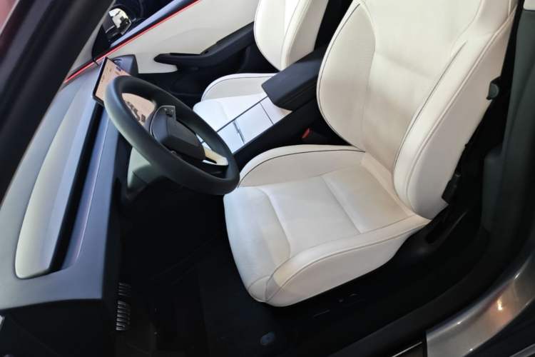 Used Tesla Model 3 2024 High-Performance All-Wheel-Drive Version Left Front Seat