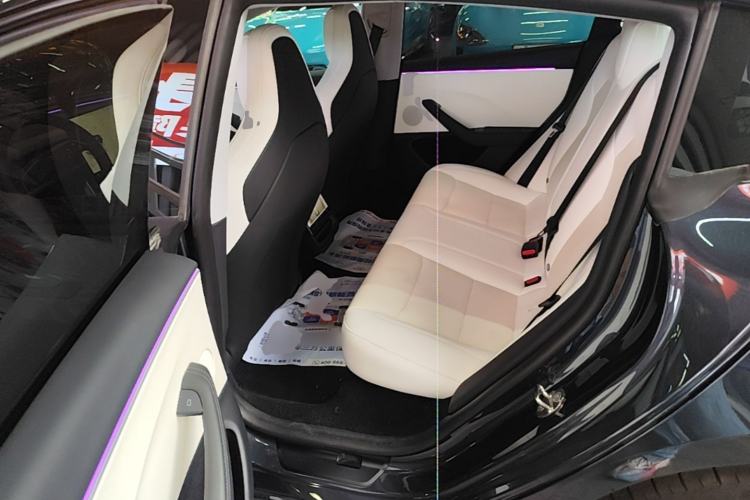 Used Tesla Model 3 2024 High-Performance All-Wheel-Drive Version Left Rear Seat