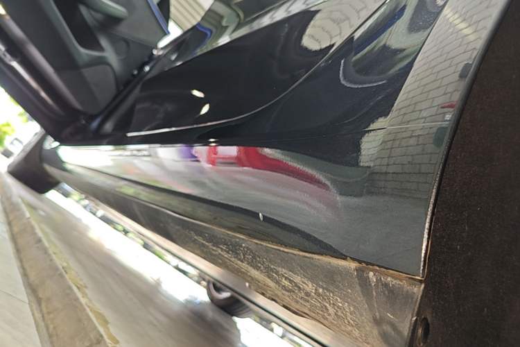 Used Tesla Model 3 2024 High-Performance All-Wheel-Drive Version Left Side Sill