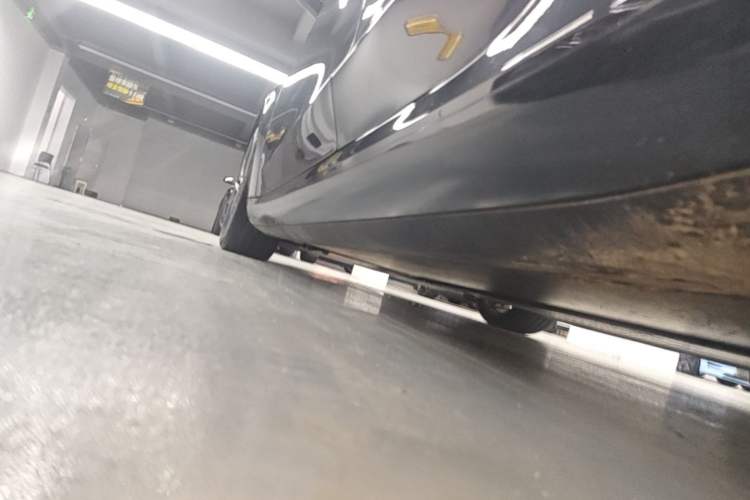 Used Tesla Model 3 2024 High-Performance All-Wheel-Drive Version Left Side Sill