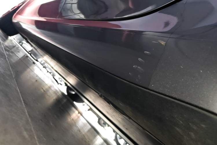 Used Tesla Model 3 2024 High-Performance All-Wheel-Drive Version Left Side Sill