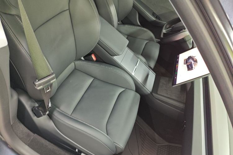 Used Tesla Model 3 2024 High-Performance All-Wheel-Drive Version Right Front Seat