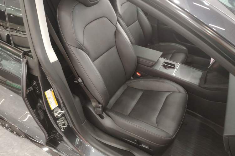 Used Tesla Model 3 2024 High-Performance All-Wheel-Drive Version Right Front Seat