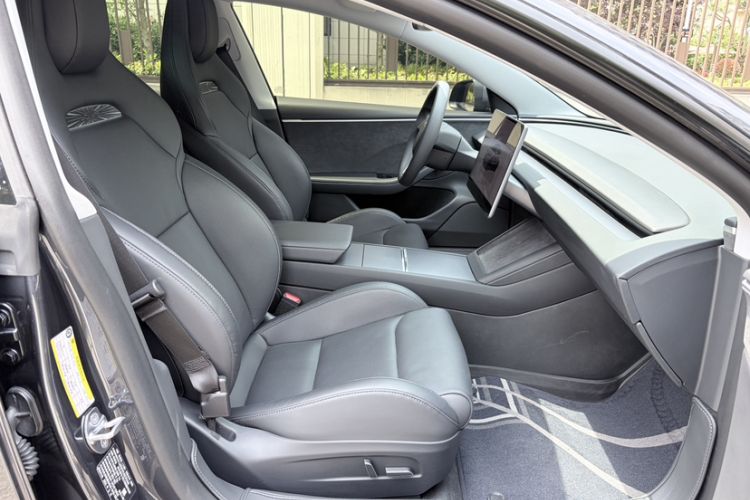 Used Tesla Model 3 2024 High-Performance All-Wheel-Drive Version Right Front Seat