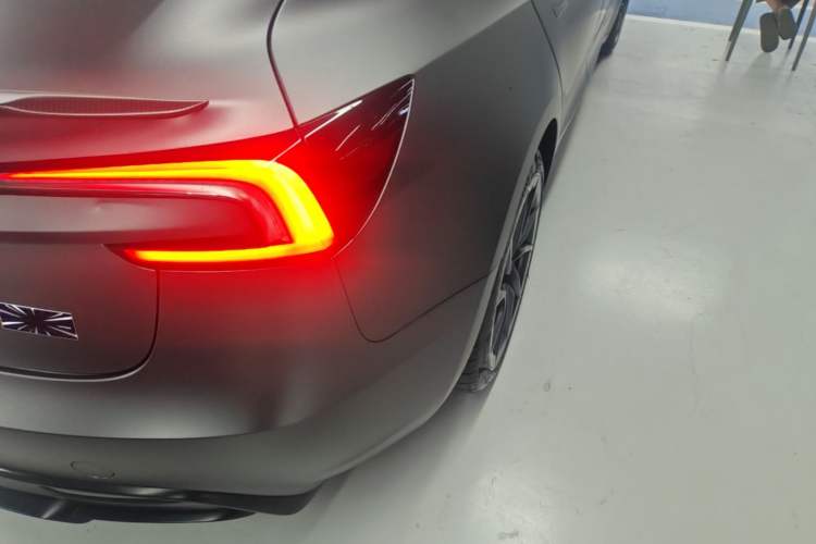 Used Tesla Model 3 2024 High-Performance All-Wheel-Drive Version Right Rear Taillight