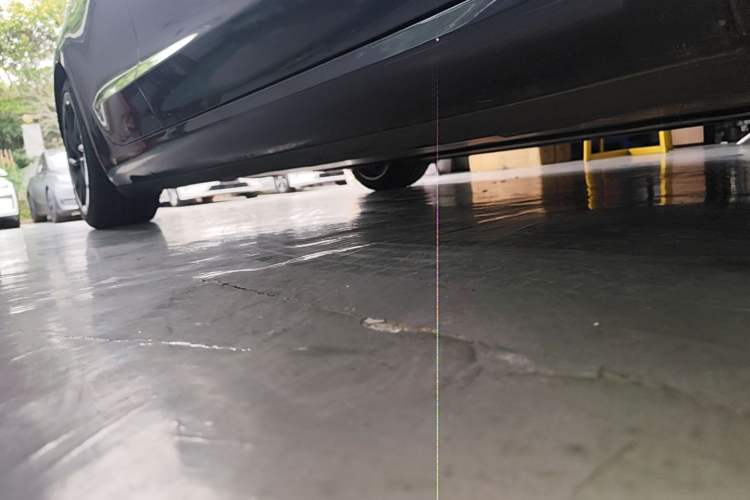 Used Tesla Model 3 2024 High-Performance All-Wheel-Drive Version Right Side Sill