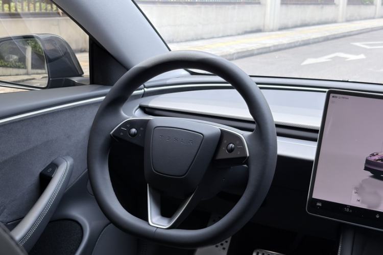 Used Tesla Model 3 2024 High-Performance All-Wheel-Drive Version Steering Wheel