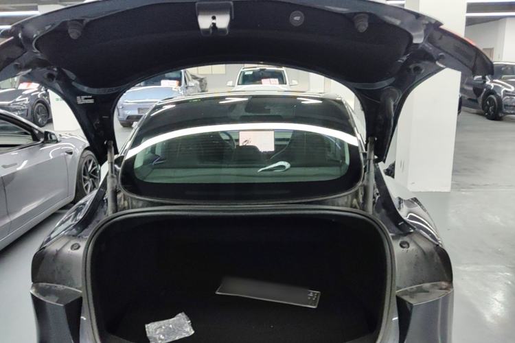 Used Tesla Model 3 2024 High-Performance All-Wheel-Drive Version Trunk