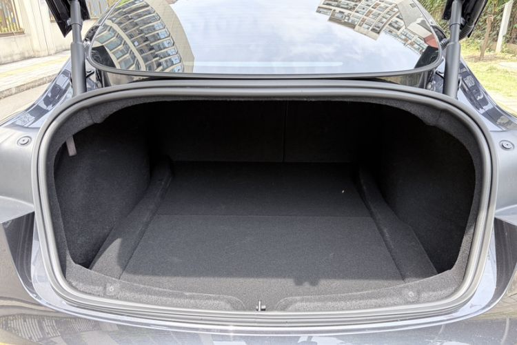 Used Tesla Model 3 2024 High-Performance All-Wheel-Drive Version Trunk