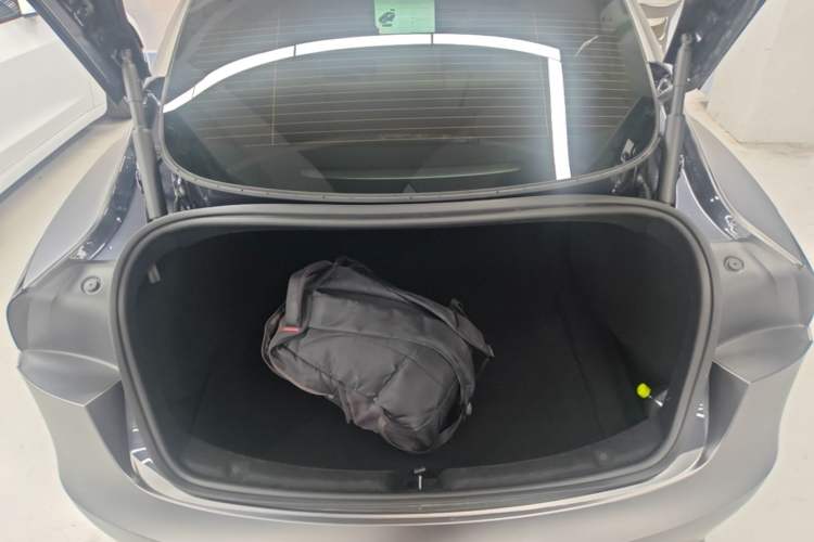 Used Tesla Model 3 2024 High-Performance All-Wheel-Drive Version Trunk