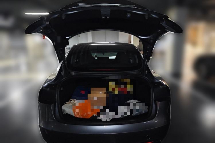 Used Tesla Model 3 2024 High-Performance All-Wheel-Drive Version Trunk