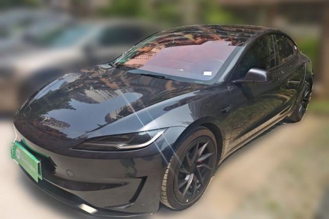 Used Tesla Model 3 2024 High-Performance All-Wheel-Drive Version