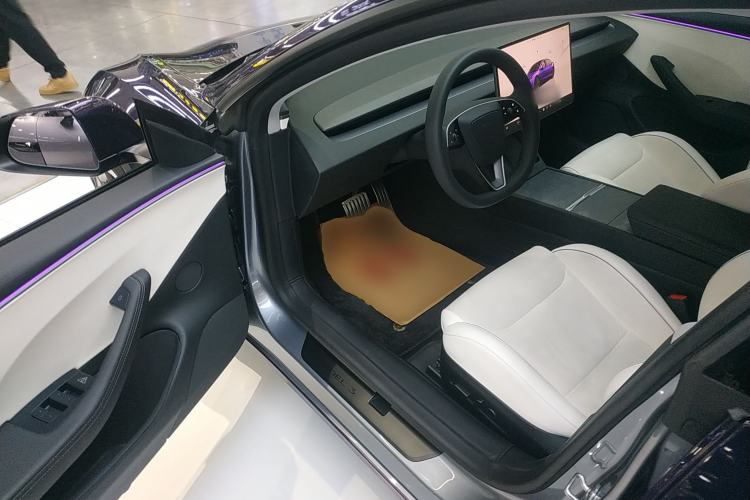 Used Tesla Model 3 2024 High-Performance All-Wheel-Drive Version Driver Seat