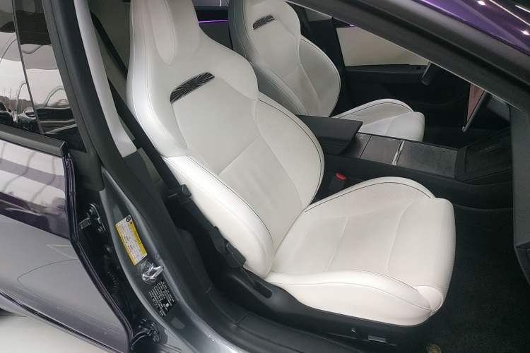 Used Tesla Model 3 2024 High-Performance All-Wheel-Drive Version Right Front Seat
