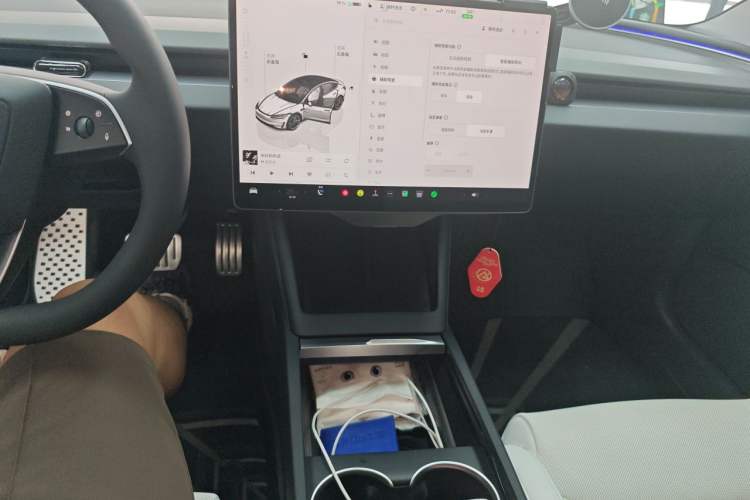 Used Tesla Model 3 2024 High-Performance All-Wheel-Drive Version Audio And AC Panel