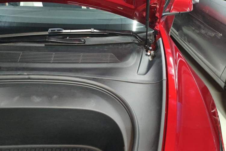 Used Tesla Model 3 2024 High-Performance All-Wheel-Drive Version Engine Bay Left